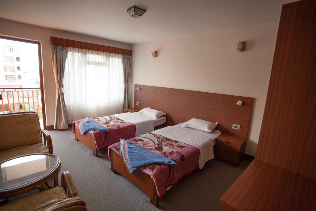 Maya Guest House Thimi Dış mekan fotoğraf